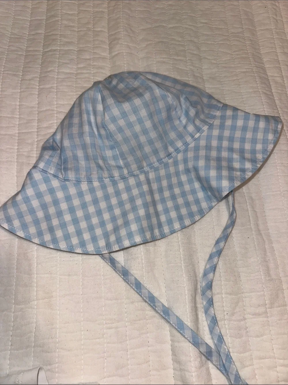 EUC RARE Set of 2 TBBC Boys Summer Beach Hats Red Seersucker Blue Gingham